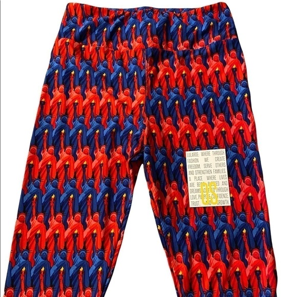 NEW LuLaRoe Patriotic Leggings!   FIT SMALL   Statue of Liberty Leggings - Picture 1 of 3